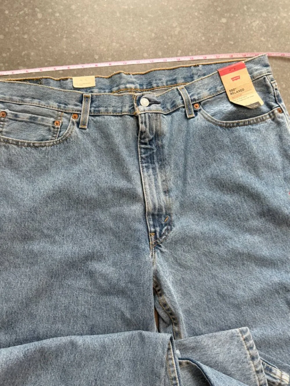 Levis levi 550